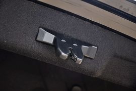 2012款双龙主席2.8L