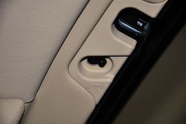 2012款双龙主席2.8L