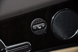 2012款双龙主席2.8L