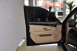 2012款双龙主席2.8L