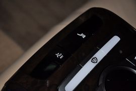 2012款双龙主席2.8L