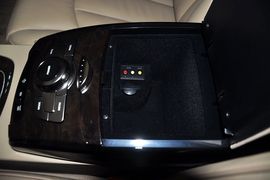 2012款双龙主席2.8L