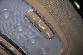 2012款双龙主席2.8L