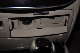 2012款双龙主席2.8L