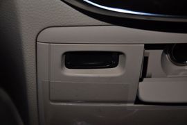 2012款双龙主席2.8L