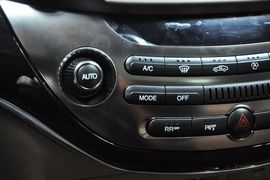 2012款双龙主席2.8L