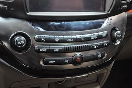 2012款双龙主席2.8L