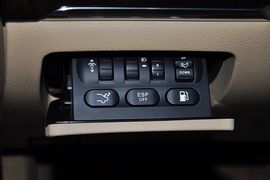 2012款双龙主席2.8L