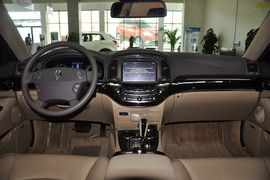 2012款双龙主席2.8L