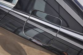 2012款双龙主席2.8L