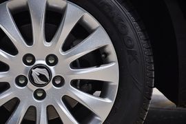 2012款双龙主席2.8L