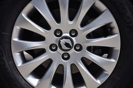 2012款双龙主席2.8L