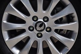 2012款双龙主席2.8L