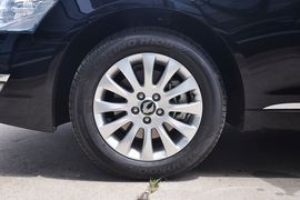 2012款双龙主席2.8L