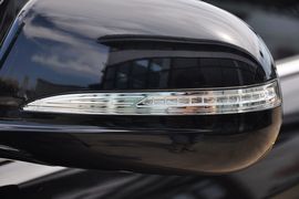 2012款双龙主席2.8L