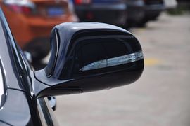 2012款双龙主席2.8L