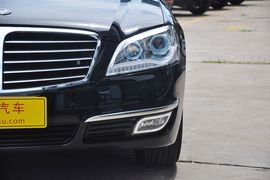 2012款双龙主席2.8L