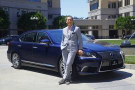 2013款雷克萨斯LS海外试驾实拍