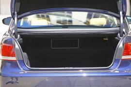 2013款雷克萨斯LS海外试驾实拍