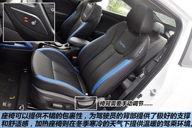 2012款现代飞思Veloster