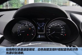 2012款现代飞思Veloster