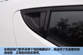 2012款现代飞思Veloster