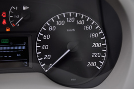 2012款日产新轩逸1.6XE手动豪华型