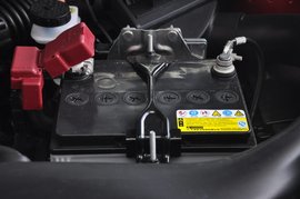 2012款日产奇骏2.0L