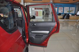 2012款日产奇骏2.0L