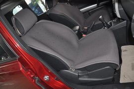 2012款日产奇骏2.0L