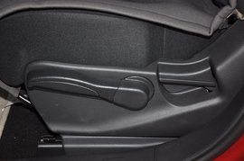 2012款日产奇骏2.0L