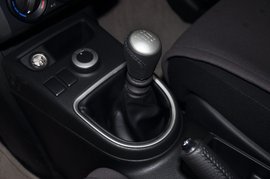 2012款日产奇骏2.0L