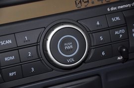 2012款日产奇骏2.0L