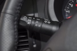 2012款日产奇骏2.0L