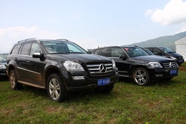 2012款奔驰ML350动感型试驾