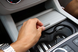 2012款奔驰ML350动感型试驾