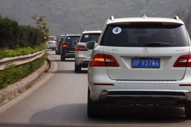 2012款奔驰ML350动感型试驾