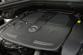 2012款奔驰ML350动感型试驾