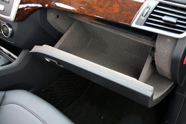 2012款奔驰ML350动感型试驾