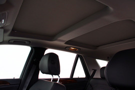 2012款奔驰ML350动感型试驾