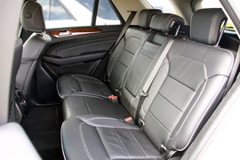 2012款奔驰ML350动感型试驾