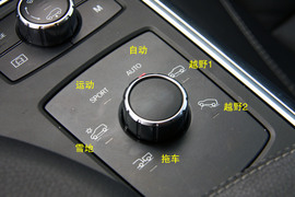 2012款奔驰ML350动感型试驾