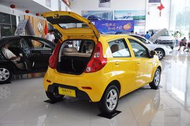 2012款江淮悦悦1.0L手动豪华型