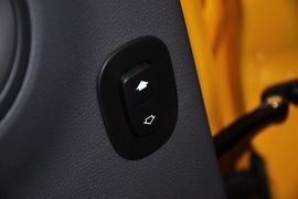 2012款江淮悦悦1.0L手动豪华型