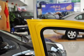 2012款江淮悦悦1.0L手动豪华型