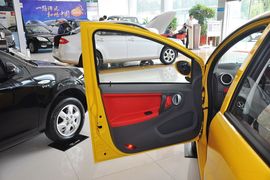 2012款江淮悦悦1.0L手动豪华型