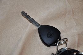 2012款江淮悦悦1.0L手动豪华型