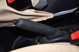 2012款江淮悦悦1.0L手动豪华型