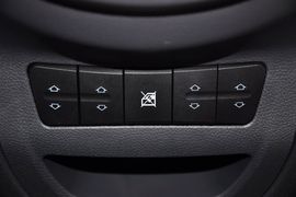 2012款江淮悦悦1.0L手动豪华型