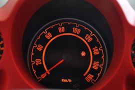 2012款江淮悦悦1.0L手动豪华型